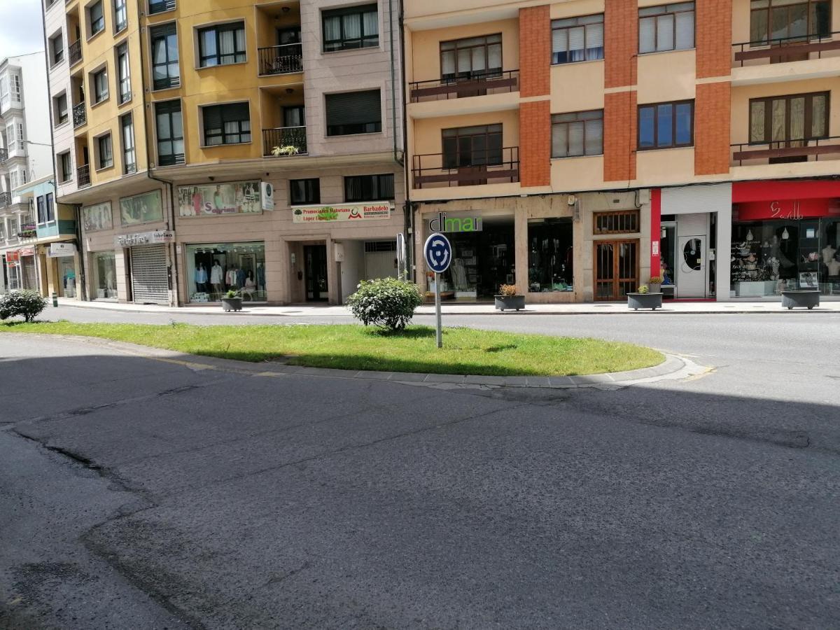 Cuatro Caminos Hotel Sarria Bagian luar foto